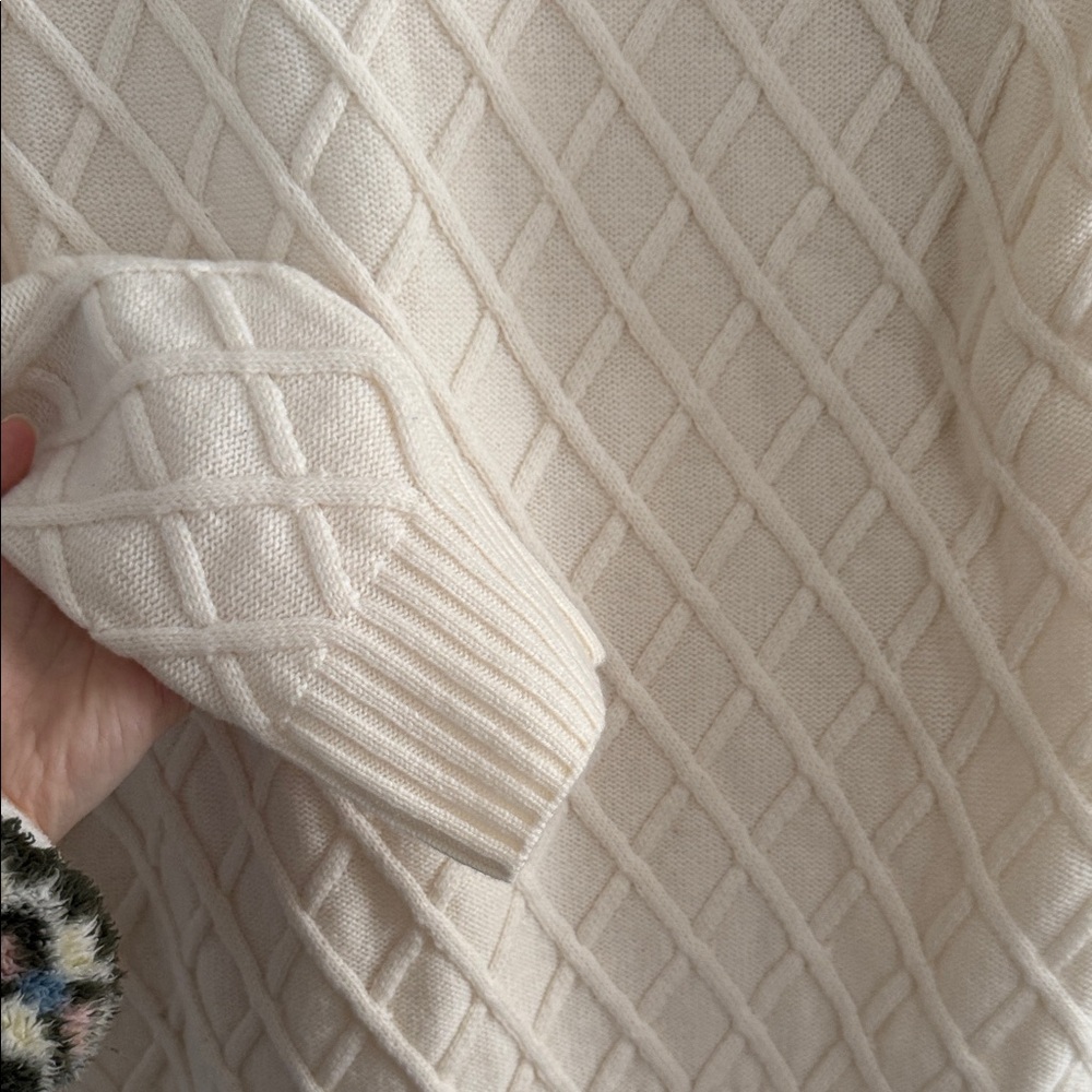 Cream Wool and Cashmere Turtleneck Sweater - Picture 3 of 6
